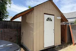 304 2nd Ave, Gold Hill, OR 97525 - Photo 10