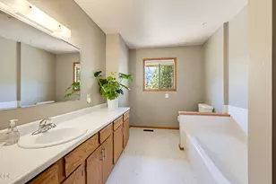 6790 Hwy 66, Ashland, OR 97520 - Photo 56