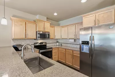 820 N Hindeman Street, Sisters, OR 97759 - Photo 20