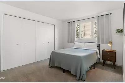2075 NW Trenton Avenue, Bend, OR 97703 - Photo 50