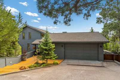 2075 NW Trenton Avenue, Bend, OR 97703 - Photo 70
