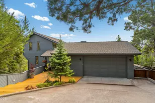 2075 NW Trenton Ave, Bend, OR 97703 - Photo 70