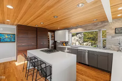2075 NW Trenton Avenue, Bend, OR 97703 - Photo 18