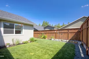 2036 SW Truman Wy, Grants Pass, OR 97526 - Photo 28