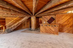 54685 Silver Fox Dr, Bend, OR 97707 - Photo 22