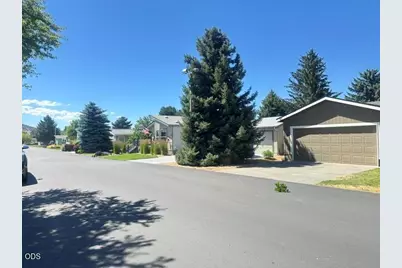 1188 NE 27th Street #UNIT 10, Bend, OR 97701 - Photo 32