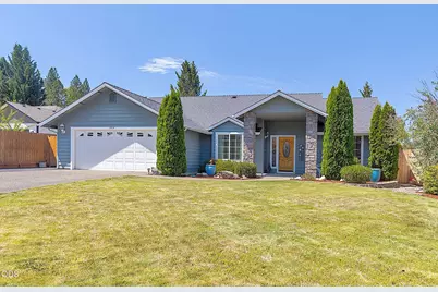 2714 SW Trinity Way, Grants Pass, OR 97527 - Photo 4