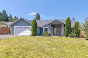 2714 SW Trinity Way, Grants Pass, OR 97527 - Photo 4