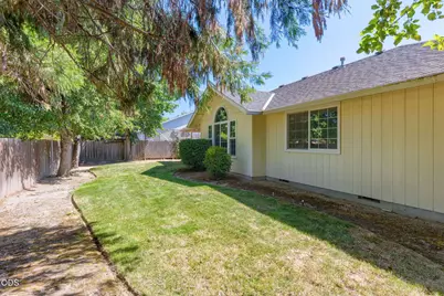 524 SW Anique Lane, Grants Pass, OR 97526 - Photo 26
