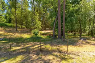 141 N Lappland Dr, Grants Pass, OR 97527 - Photo 56