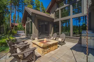 56240 Trailmere Cir, Bend, OR 97707 - Photo 60