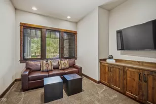 56240 Trailmere Cir, Bend, OR 97707 - Photo 42