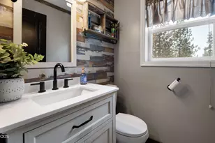 138754 Michigan Ave, Gilchrist, OR 97737 - Photo 12