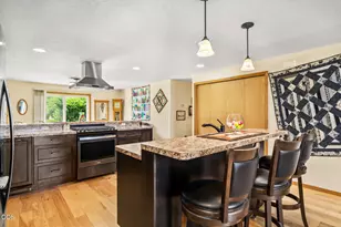 3775 SW Ben Hogan Dr, Redmond, OR 97756 - Photo 12