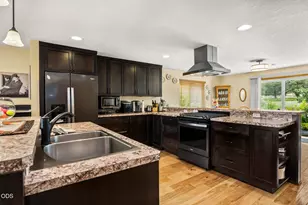 3775 SW Ben Hogan Dr, Redmond, OR 97756 - Photo 8