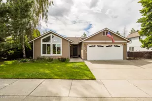 3775 SW Ben Hogan Dr, Redmond, OR 97756 - Photo 30