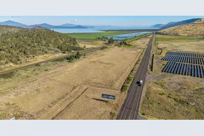 N Hwy 97, Klamath Falls, OR 97601 - Photo 8