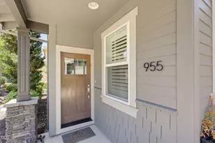 955 Overlook Dr, Ashland, OR 97520 - Photo 20