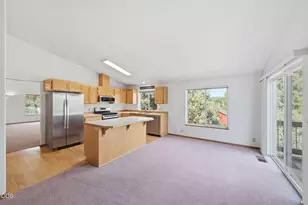 2058 NE Hollowtree Ln, Bend, OR 97701 - Photo 14