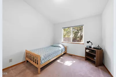 2058 NE Hollow Tree Lane, Bend, OR 97701 - Photo 28