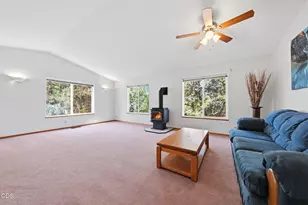2058 NE Hollowtree Ln, Bend, OR 97701 - Photo 12