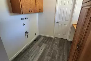 11127 Horizon St, Midland, OR 97634 - Photo 16