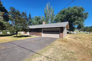 11127 Horizon St, Midland, OR 97634 - Photo 2