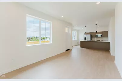 211 NW 17th Street #200, Redmond, OR 97756 - Photo 6