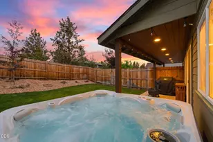 62851 NE Daniel Rd, Bend, OR 97701 - Photo 12