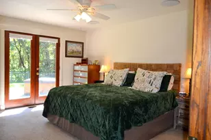 737 Pinecrest Dr, Grants Pass, OR 97526 - Photo 26