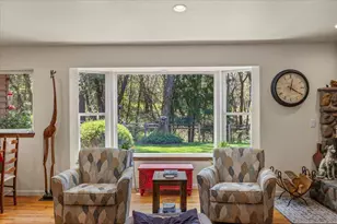 737 Pinecrest Dr, Grants Pass, OR 97526 - Photo 18