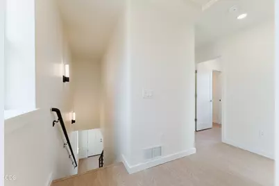 317 NW 17th Street #5, Redmond, OR 97756 - Photo 12