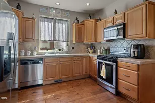 51860 Hollinshead Pl, La Pine, OR 97739 - Photo 4