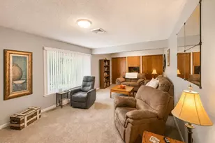 206 SW Claypool St, Prineville, OR 97754 - Photo 8