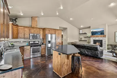 2850 SW 33rd Street, Redmond, OR 97756 - Photo 4