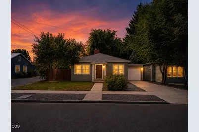 445 SE Fairview Street, Prineville, OR 97754 - Photo 2