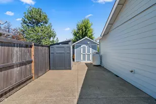 263 Retirement Ln, Cave Junction, OR 97523 - Photo 28