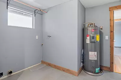 645 NW 7th Street, Redmond, OR 97756 - Photo 20