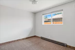 645 NW 7th St, Redmond, OR 97756 - Photo 14