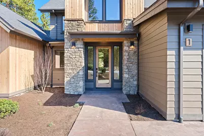 56441 Elk Run Drive #31, Bend, OR 97707 - Photo 2