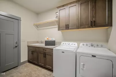 54635 Silver Fox Drive, Bend, OR 97707 - Photo 34
