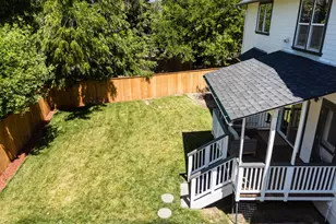 975 Beverly Way, Jacksonville, OR 97530 - Photo 32