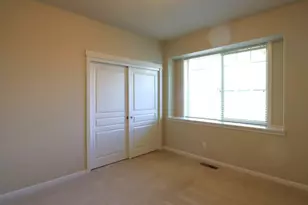 540 NW 28th St, Redmond, OR 97756 - Photo 8