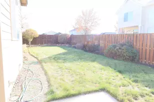 540 NW 28th St, Redmond, OR 97756 - Photo 24