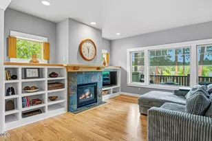 19411 Brookside Way, Bend, OR 97702 - Photo 4