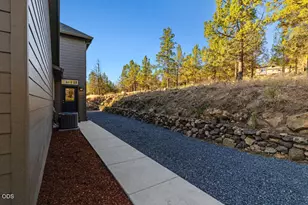 4205 Fox Sparrow Dr, Klamath Falls, OR 97601 - Photo 16