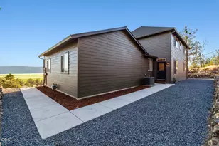 4205 Fox Sparrow Dr, Klamath Falls, OR 97601 - Photo 14
