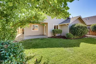 2642 Esther Ln, Grants Pass, OR 97527 - Photo 26