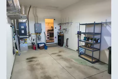 3895 NE Oakside Loop, Bend, OR 97701 - Photo 22