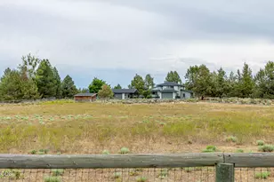 61670 Somerset Dr, Bend, OR 97702 - Photo 58